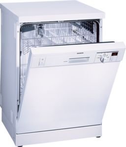 MCSA023234_SE24E250EU_def.jpg Siemens SE24E250EU Vrijstaande Vaatwasser 60cm breed - Afbeelding 1